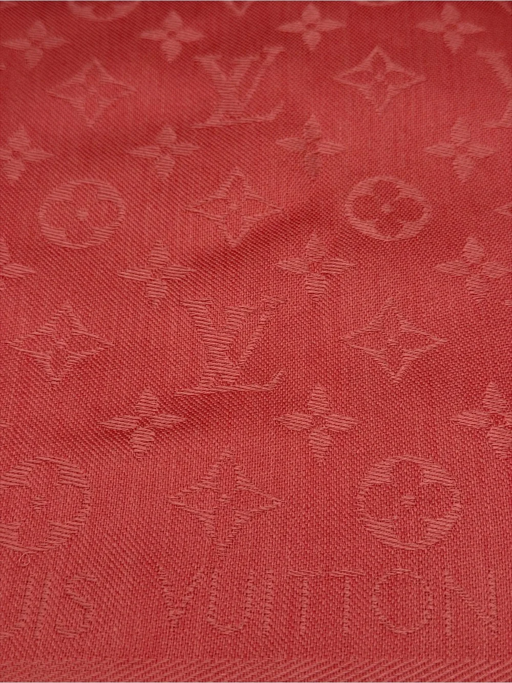 Louis Vuitton Shine Shawl Coral Monogram
